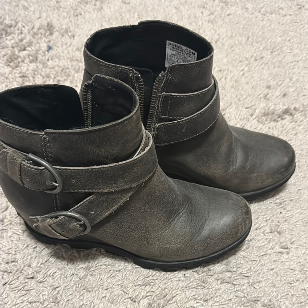 Sorel Gray Ankle Boots with Buckle Detail
